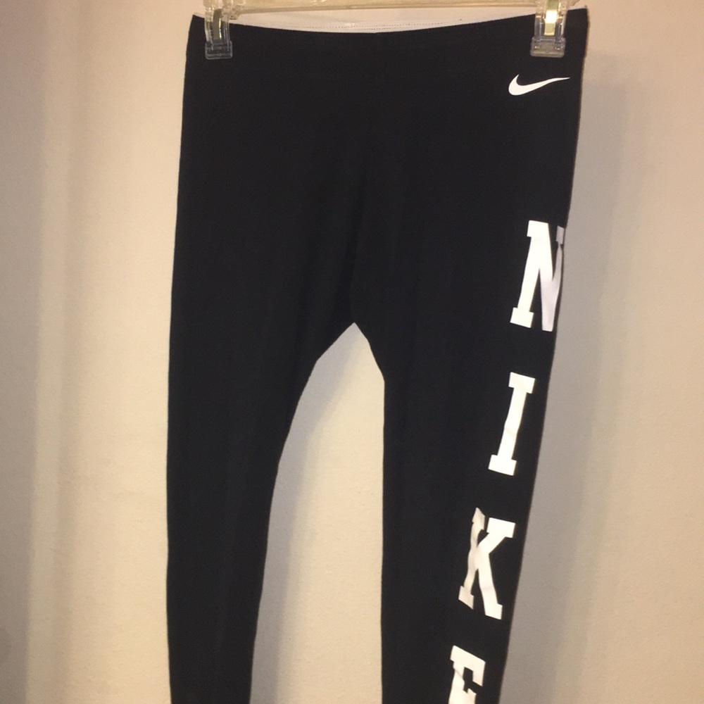 Nike leggings
